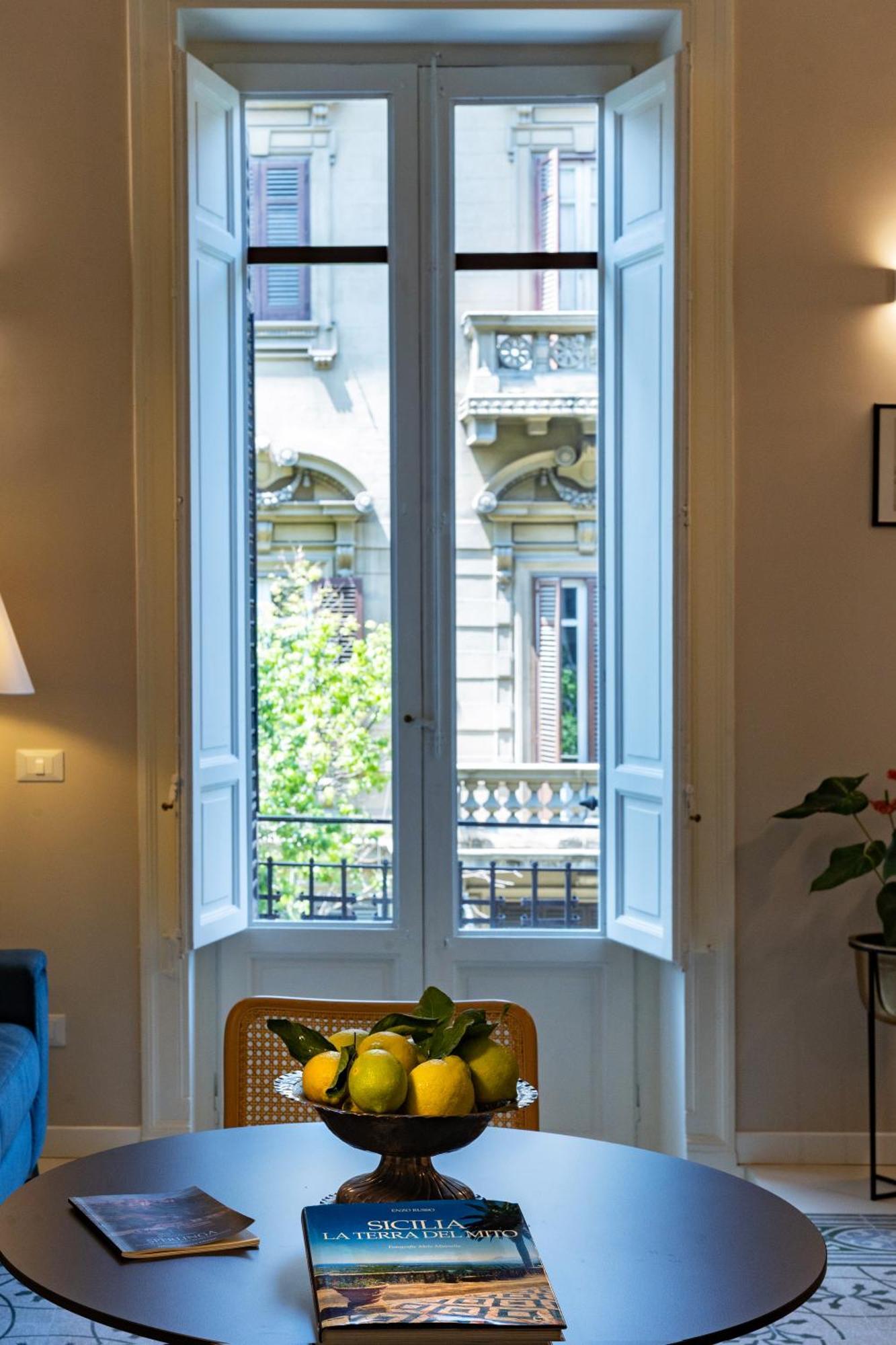 Galioto Sperlinga Luxury Boutique Apartments Palermo Bagian luar foto