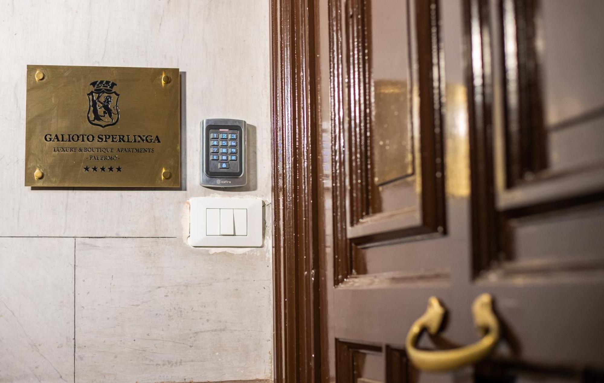 Galioto Sperlinga Luxury Boutique Apartments Palermo Bagian luar foto