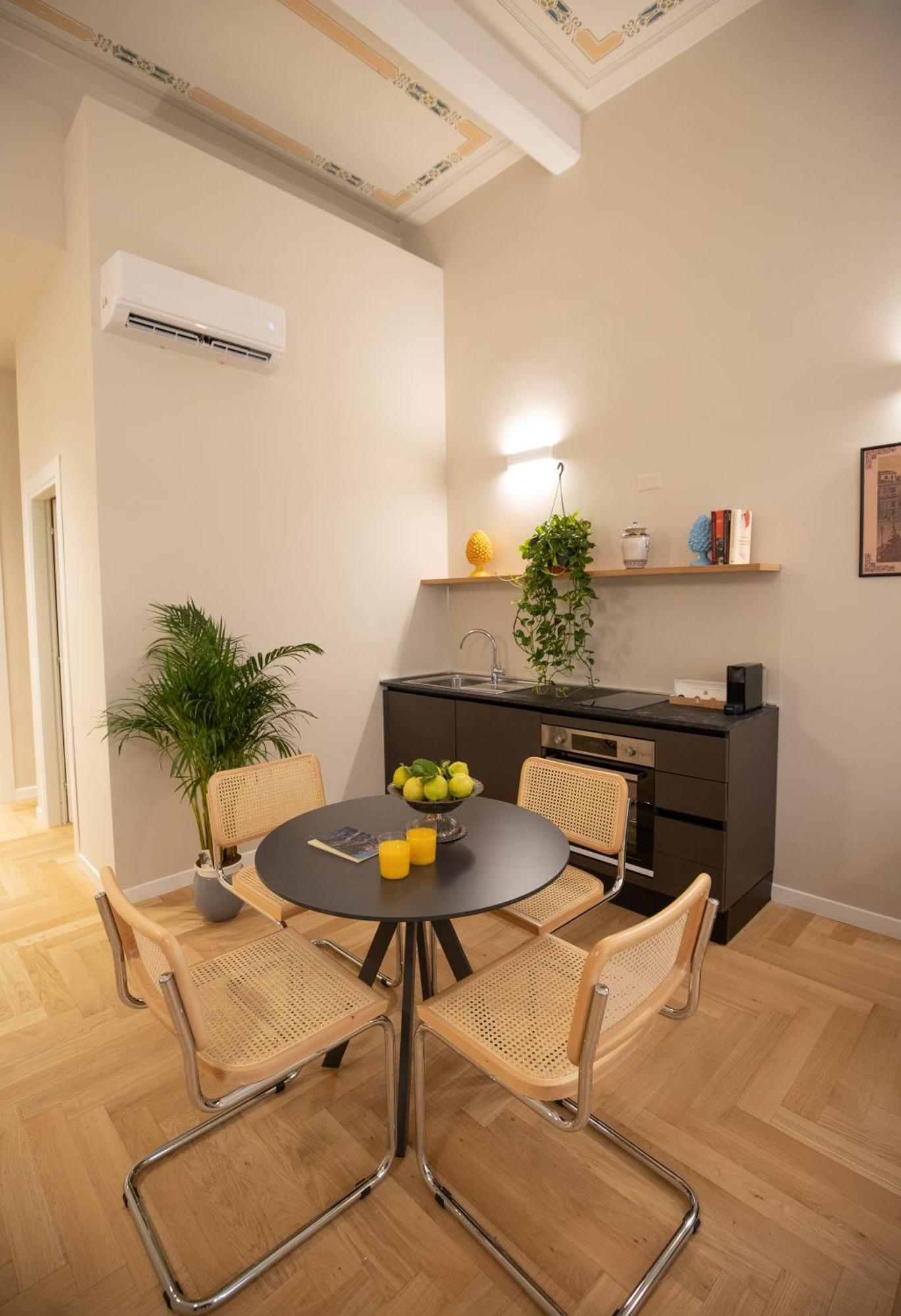 Galioto Sperlinga Luxury Boutique Apartments Palermo Bagian luar foto